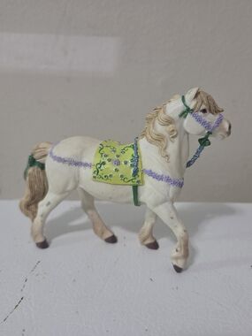 Safari Ltd. Collectable Figurines Mythical Fantasy Horse Fairy Pony